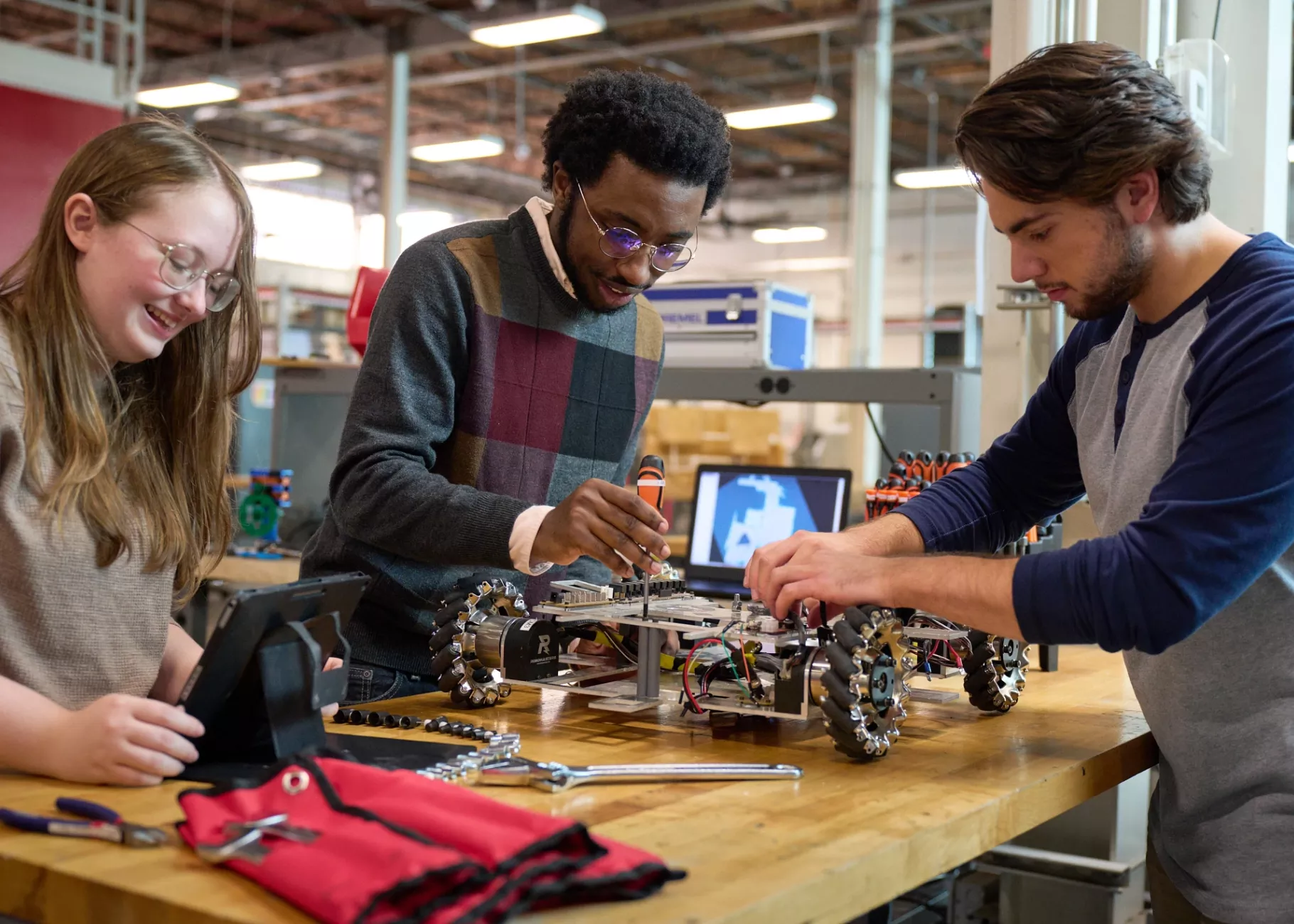 Students work on an engineering project.