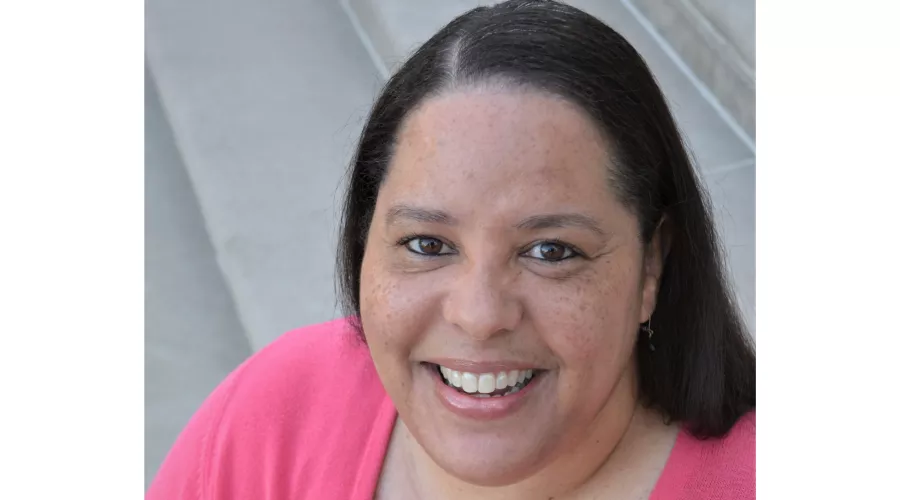Toni Robinson